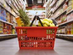 Nowa "królowa drożyzny" w sklepach, masło to już przeszłość. W lutym Polacy kupują to kilogramami