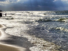 Hotelowy kolos nad Bałtykiem nudzi niepokój. Niemcy biją na alarm