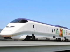 Trzysta na godzinę z owocami morza. Japonia uruchamia towarowy pociąg dużych prędkości