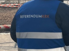 Atak na wolontariusza zbierającego podpisy pod referendum (Video)