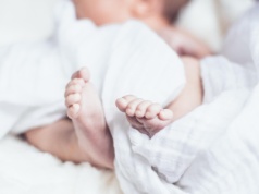 Narodziny dziecka. Sprawdź, jakie formalności trzeba załatwić