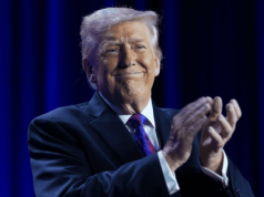 Kontrowersyjne wideo od Donalda Trumpa. Internauci zażenowani