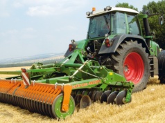 Amazone Catros ma 25 lat. Jak talerzówka zmieniła uprawę ścierniska i dokąd zmierza?