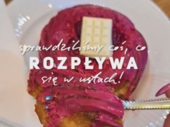 Delikatniejsze niż tradycyjne, a równie kuszące. Dla tych pączków warto nawet złamać dietę