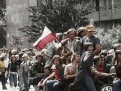 Jacek Piekara o tańcu na grobach. Jak fajnopolacy nie szanują historii