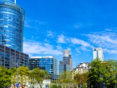 Warszawa czeka na nowe biura. Presja popytowa winduje czynsze