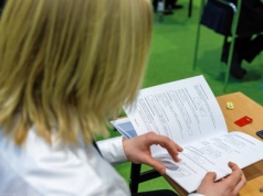 Uczennica skarży się na polonistkę. "Wyjaśnienia tej młodej osoby do mnie nie przemawiają"