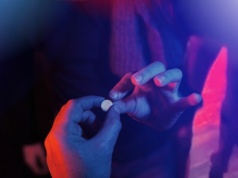 Co ćpają nasze dzieci? "Po pierwszej kresce Dominik aż się przestraszył"