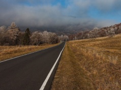 Kulisy samorządu: Uzależnianie radnych