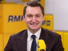 Kto zyskuje, a kto traci na słowach ambasadora USA? Sebastian Kaleta gościem RMF FM