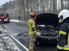 Gigantyczne utrudnienia. Dramatyczne zderzenie czterech aut. Ruch całkowicie wstrzymany