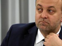 Stowarzyszenie Piebiaka przegrywa z Żurkiem. Dostało zakaz sądowy w sprawie zdjęcia ministra