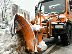 Gdzie trafia śnieg po odśnieżaniu? Wiele osób o tym nie wie