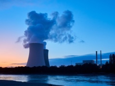 Stabilny dochód przez lata. PEJ szuka bazy noclegowej na czas budowy elektrowni w Choczewie