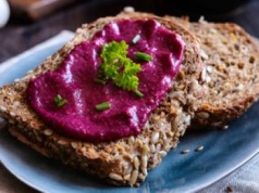 Z taniego i niedocenianego warzywa robię pastę do chleba. Wspiera trawienie i działa przeciwzapalnie