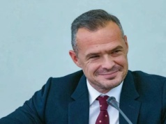 Sławomir Nowak w TVP w likwidacji: "Polski wymiar sprawiedliwości wstaje z kolan". Kpił też z choroby Ziobry