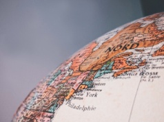 Architekci przygód: Dlaczego profesjonalne wsparcie to klucz do udanej wyprawy?