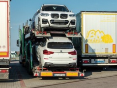 Lawety hamują. Import używanych samochodów runął