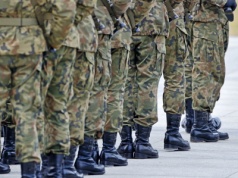 UE czy USA? Polacy wskazują, komu ufają bardziej w razie zagrożenia