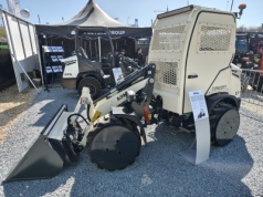 Ciekawe ładowarki i otwarta polityka cenowa. Producenci maszyn, weźcie przykład z Pitbulla