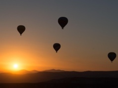 W nocy kolejne balony wleciały w polską przestrzeń powietrzną