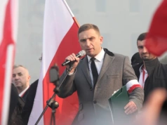 Bąkiewicz usłyszał zarzuty. "Publiczne podżeganie do zabójstwa"