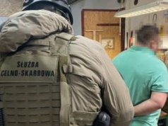 W kartonach po pizzy ukryli towar za 10 mln zł. Dorwała ich skarbówka