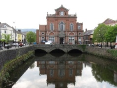 Gościnność, która robi różnicę. Te miasta turyści zawsze wspominają najlepiej