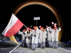 Dlaczego nie mogliśmy polskiej reprezentacji ładniej ubrać?