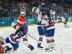 Amerykanki na piątkę. Przed nimi klasyk