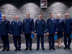 Uroczyste powierzenie obowiązków służbowych – awanse w sądeckiej komendzie