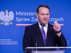 "Ja bym nie zaprosił". Sikorski o gościach RBN