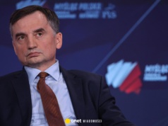 Tajemnica partii Zbigniewa Ziobry. Miały zniknąć, a wciąż mają poważne kłopoty