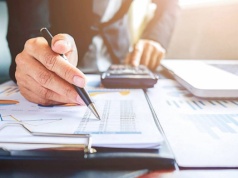 Przedsiębiorcy pod lupą „skarbówki”. Nawet krzesła nikt już z firmy nie wyniesie