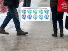 "Szklanka" na drogach i chodnikach, mróz do -18 st. C. Alert dla 11 województw