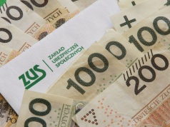 Od 1 marca ZUS wypłaci więcej. Emeryci mogą liczyć na niespodziankę, te dodatki pójdą w górę