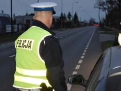 Pokonało go rondo, zatrzymali świadkowie
