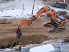 Kolejni mieszkańcy obawiają się o swoją kamienicę z powodu prac wodociągowych