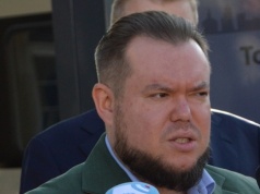 Radny Tomasz Gontarz: „Miasto Lublin dalej nie radzi sobie z reklamowym chaosem”