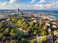 "Polska Kalifornia" świętuje dziś swoje setne urodziny. Wyrosła z piachu i marzeń