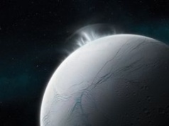 Mały księżyc z ogromną mocą. Ma gigantyczny wpływ na Saturna