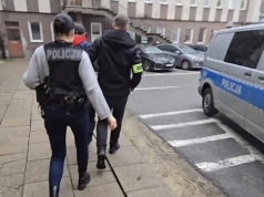 Złodzieje wynieśli sejf ze znanej instytucji. W środku było dużo pieniędzy