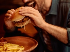 Koniec kultowej burgerowni. Znika po dekadzie