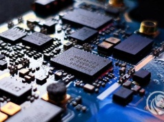 Niedobór układów pamięci: dlaczego popyt na rozwiązania oparte na AI przenika wszystkie obszary