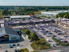 Nowy park handlowy rośnie pod Warszawą. Wiadomo, kiedy otwarcie