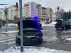 Puławy: zderzenie dwóch pojazdów na skrzyżowaniu ul. Lubelskiej, Norwida i Grota-Roweckiego