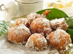 Błyskawiczne pączki łyżką rzucane. Miękkie w środku, chrupiące z zewnątrz w 15 min