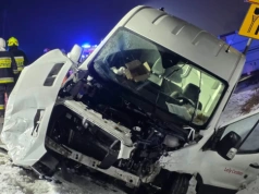 Wypadek na DK-2 w Chromnej. Ciężarówka w rowie - AKTUALIZACJA