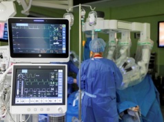 Zarobki w ochronie zdrowia w górę. Internet rozgrzany do czerwoności. Ale czy słusznie?