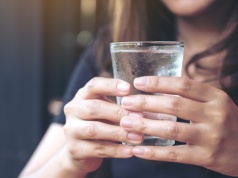 Organizm gromadzi zapasy, dlatego puchniesz. Jak usunąć nadmiar wody?